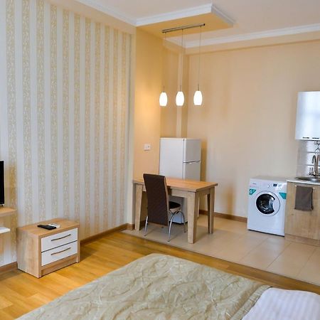 Happy Stay Hotel 库塔伊西 外观 照片