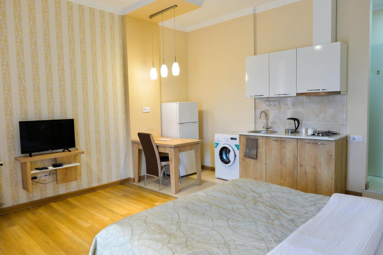 Happy Stay Hotel 库塔伊西 外观 照片