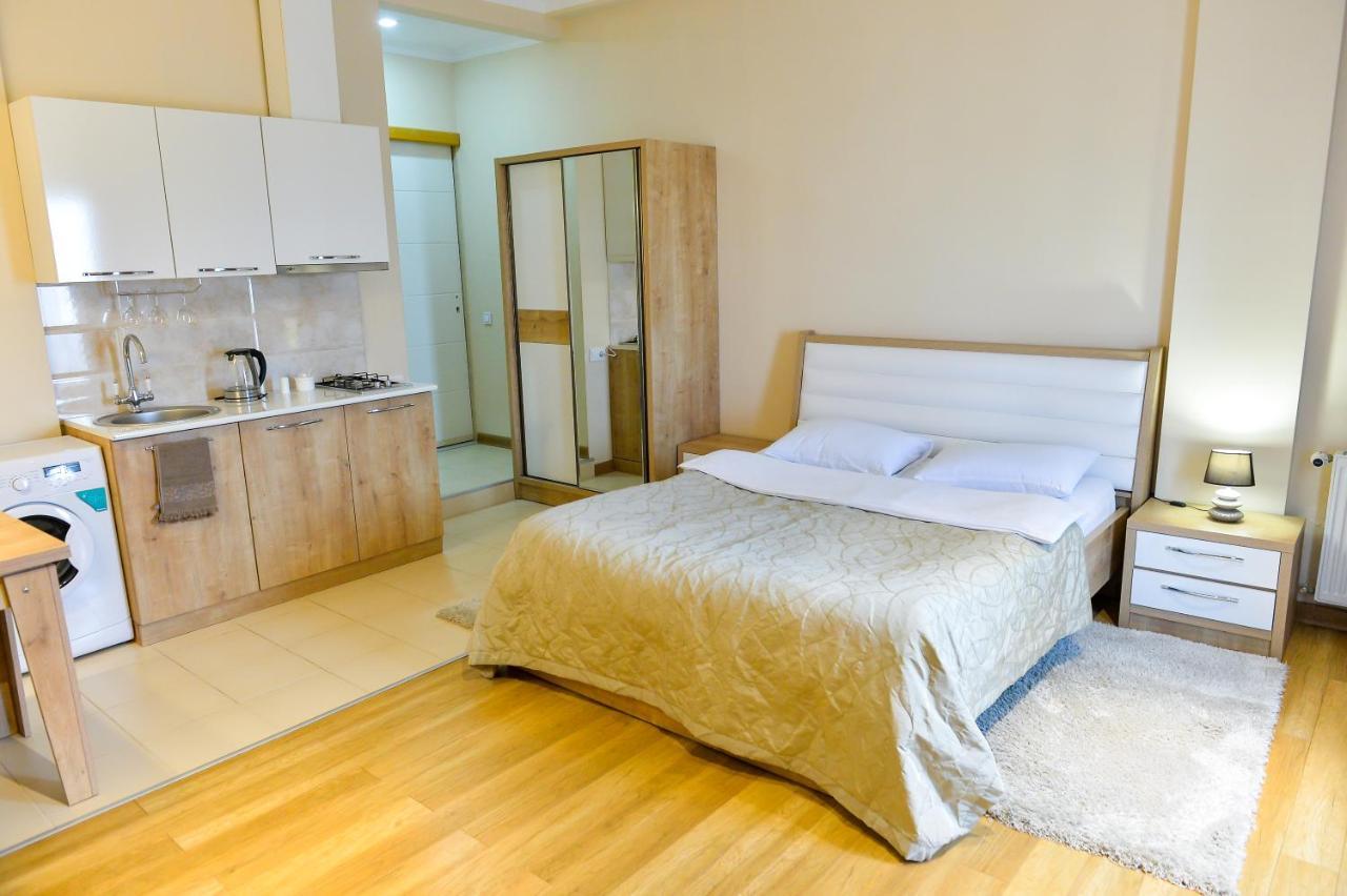 Happy Stay Hotel 库塔伊西 外观 照片