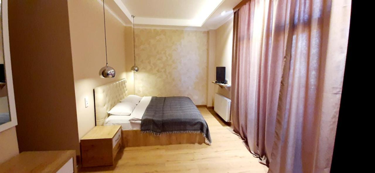 Happy Stay Hotel 库塔伊西 外观 照片
