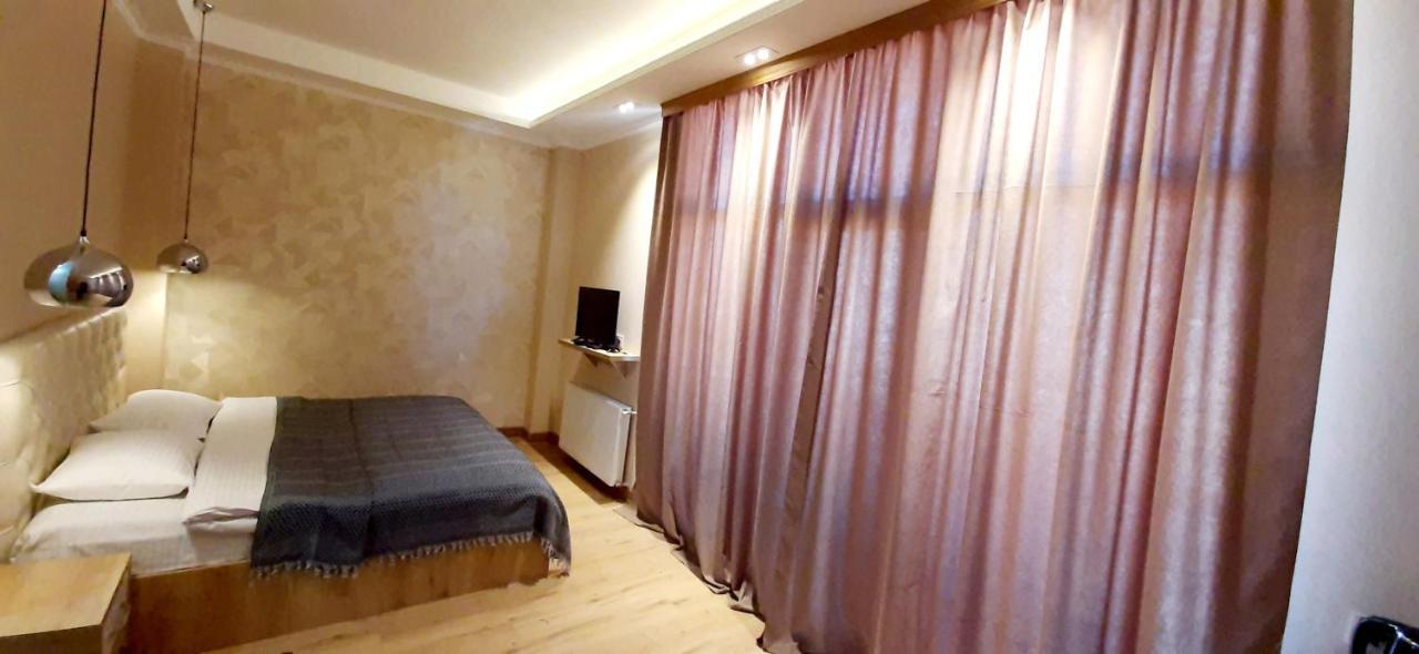 Happy Stay Hotel 库塔伊西 外观 照片